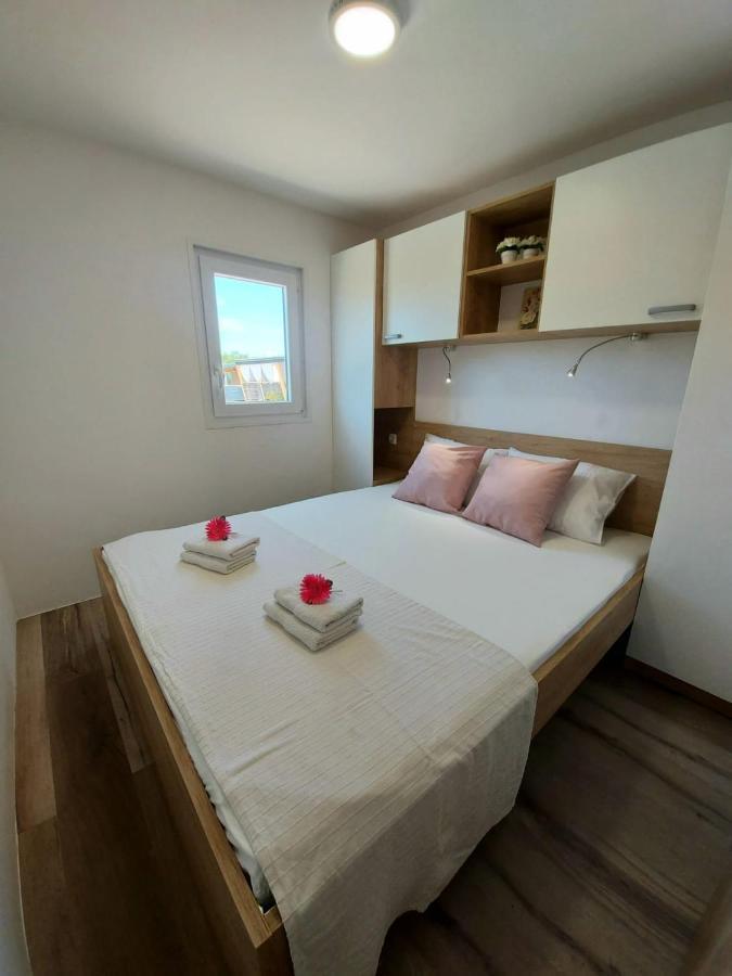 Mobile Homes Charly Tisno Exterior foto